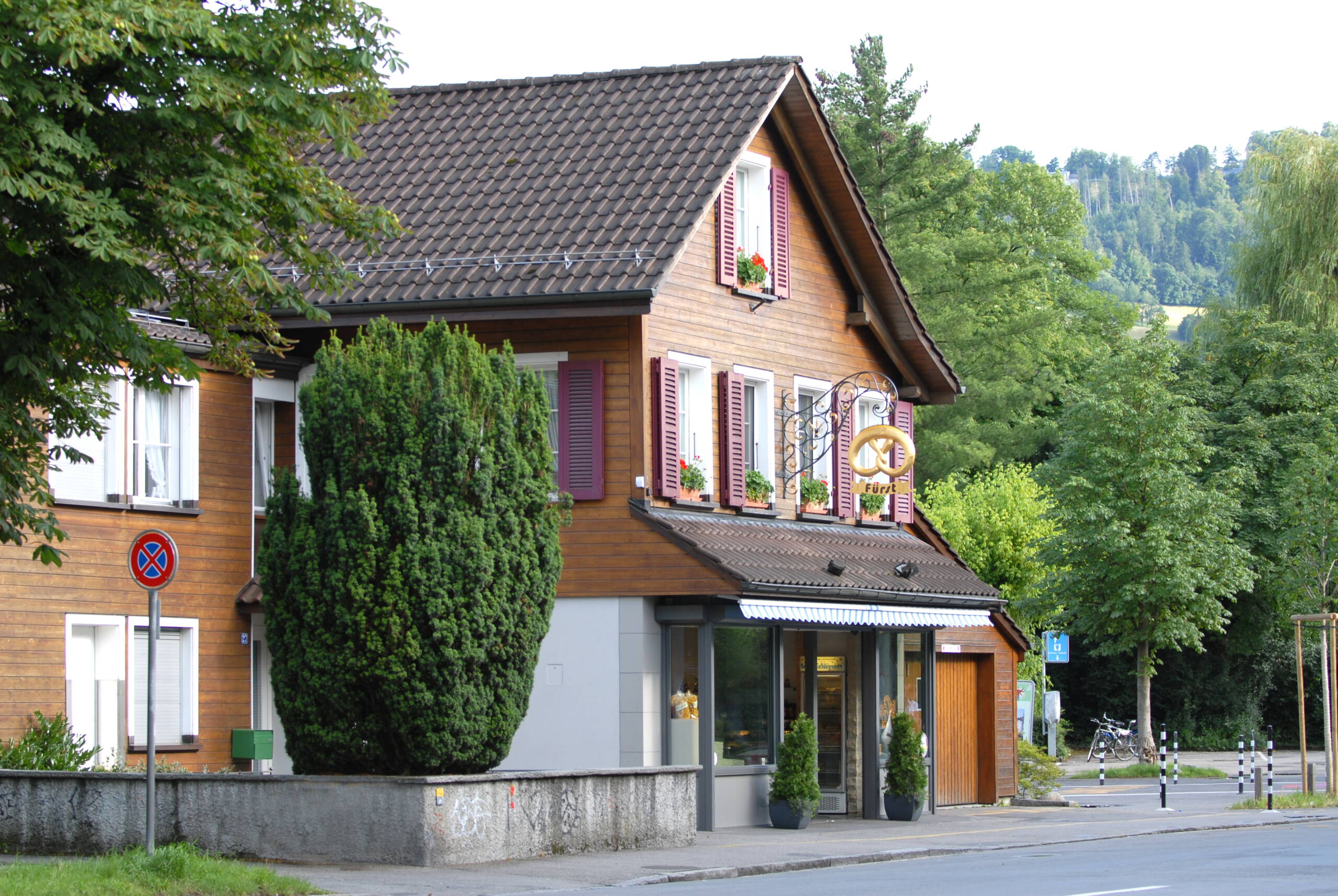 haus_neu.jpg Bäckerei Fürst 2007